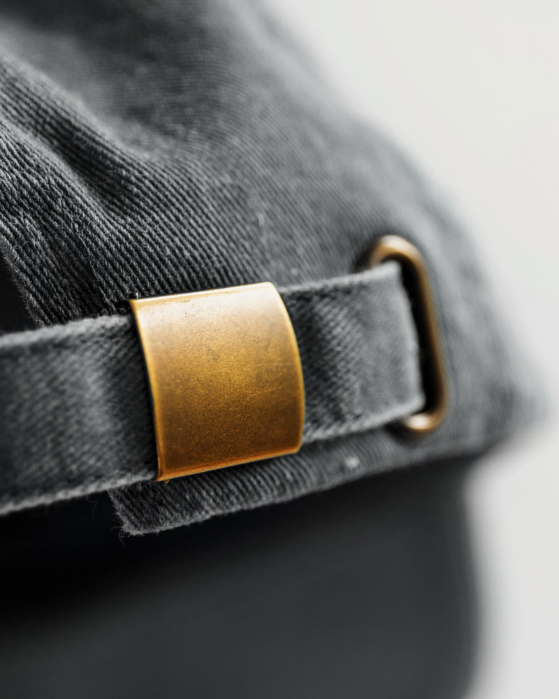 ESSENTIAL - CAP BLACK