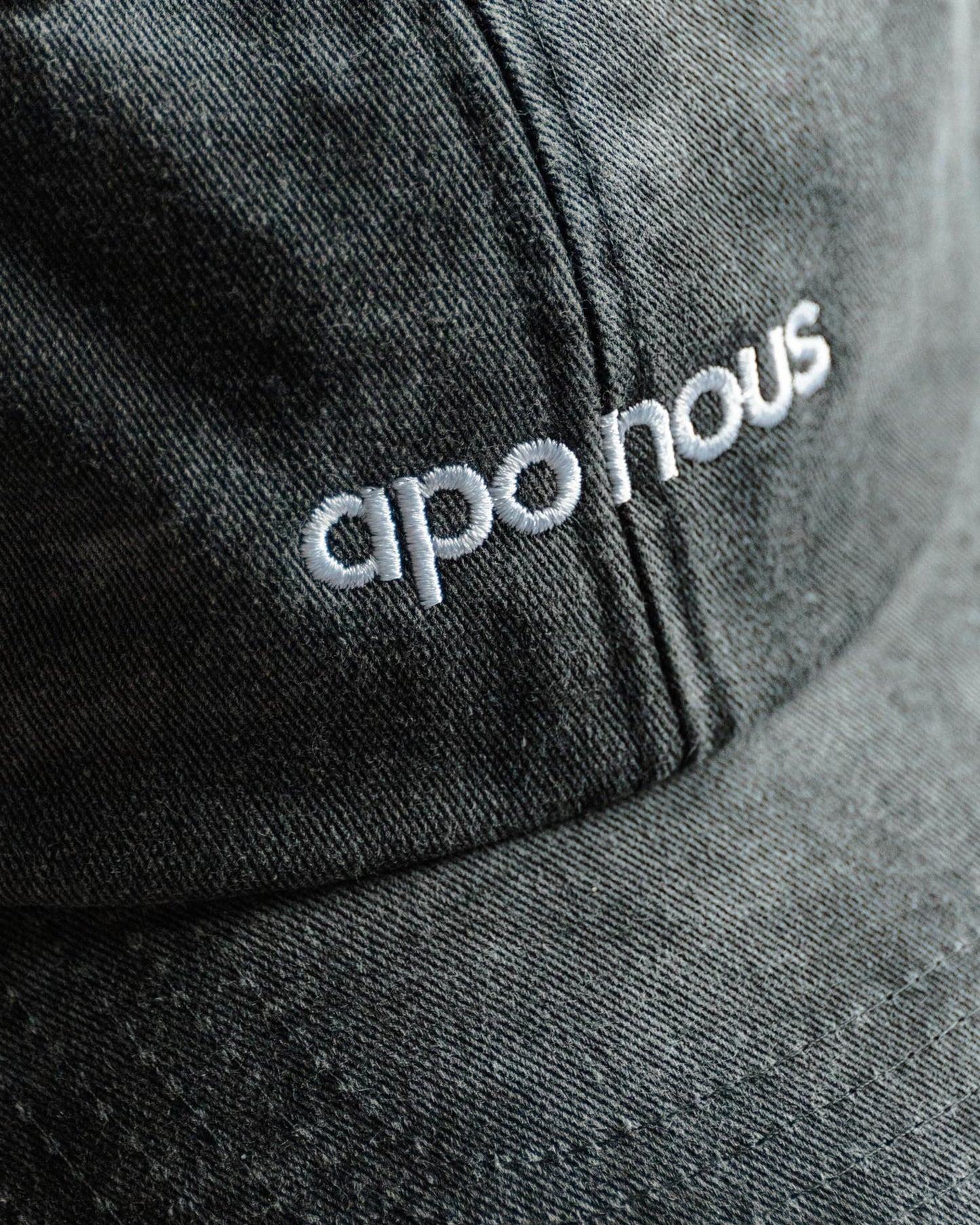 ESSENTIAL - CAP BLACK