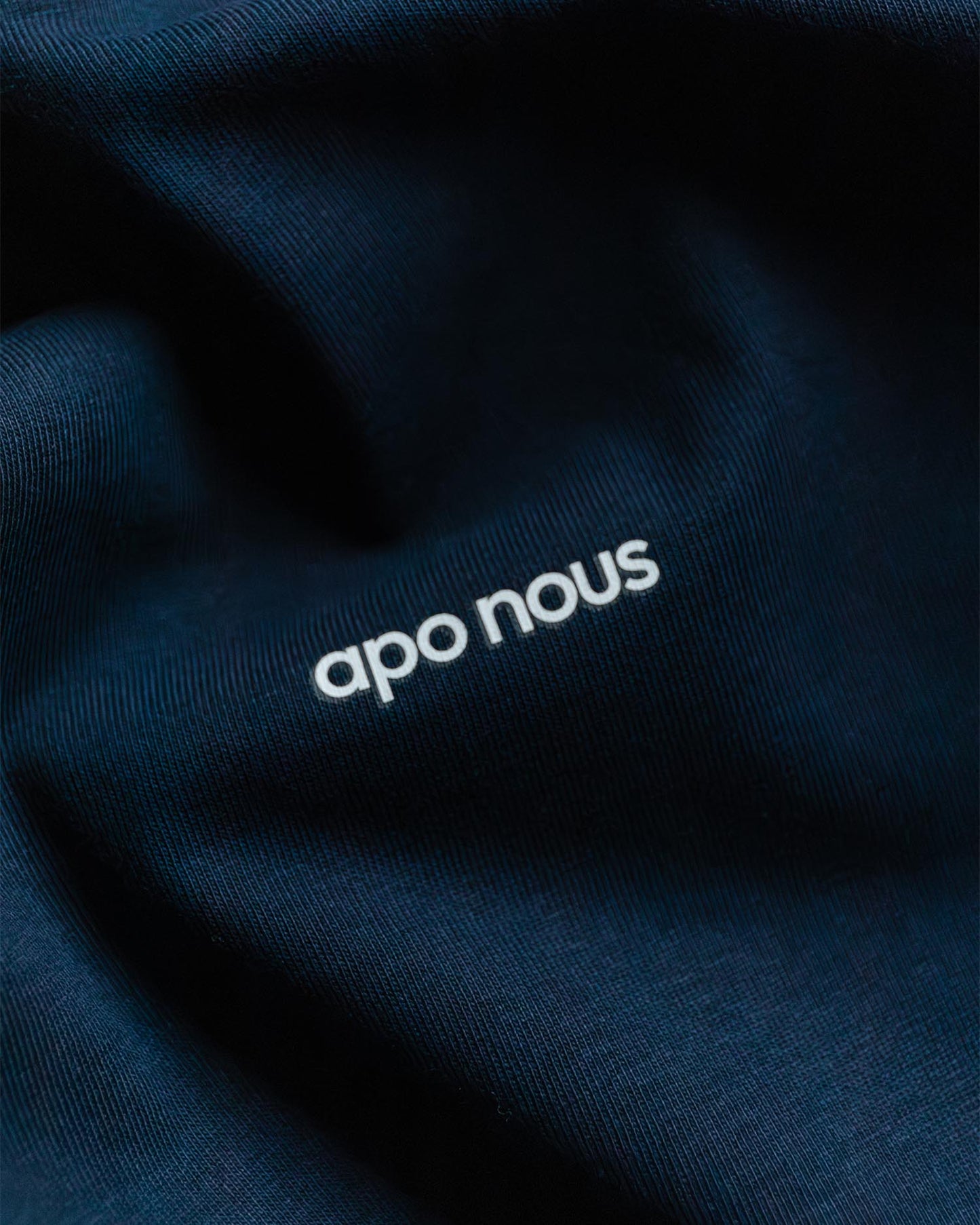 ESSENTIAL - T NAVY